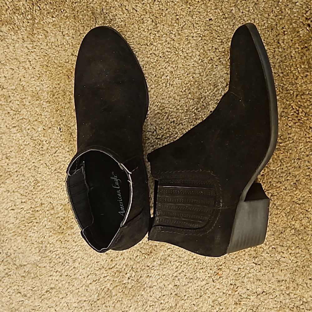 NWOT American Eagle Black Ankle Boots